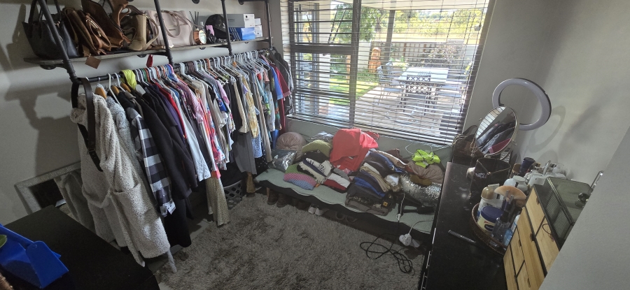 3 Bedroom Property for Sale in Waterkloof North West